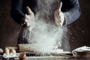 A Baker’s Guide – Cake Baker